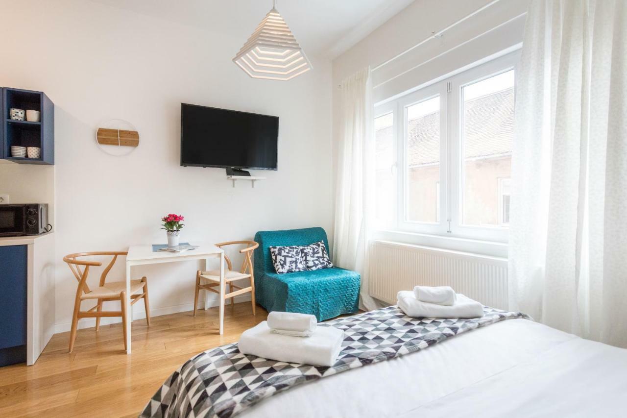 Studio Apartments Near Park Zrinjevac Zagreb Dış mekan fotoğraf